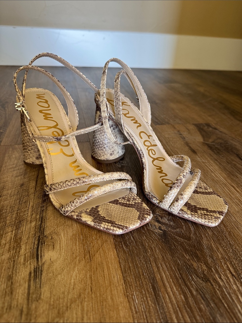 Sam Edelman Kia Neutral Snake-Print Strappy Block Heel Sandals 7.5M